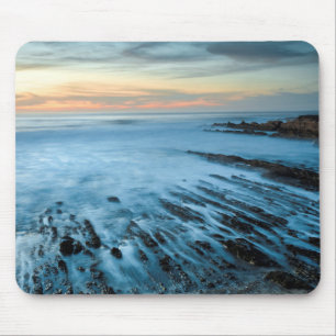 Blauwe zee bij zonsondergang, Californië Muismat