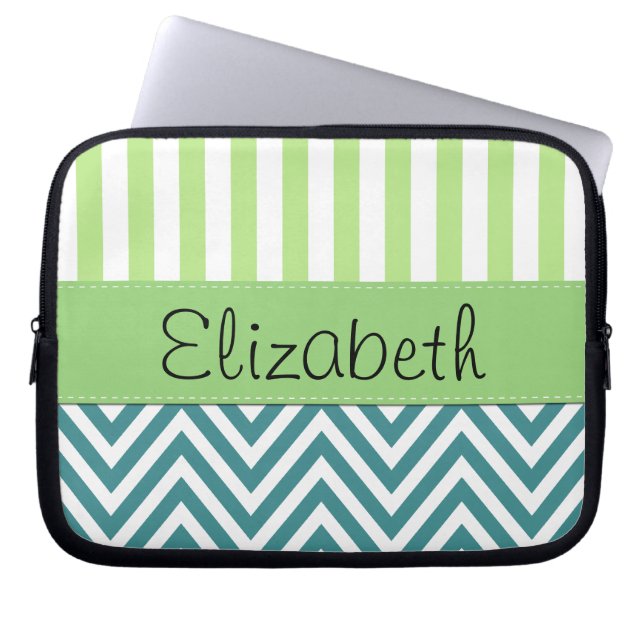 Blauwe zigzag, Chevron, groene strepen, Jouw naam Laptop Sleeve (Voorkant)