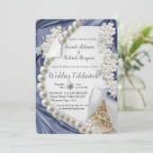 Blauwe zijde & Ivoren Parels Trouwen Kaart (Staand voorkant)