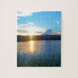 Blauwe zonsondergang op het meer legpuzzel