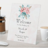Blauwgroen en Roze Pioen Bloemen Bruiloft Welkomst Reclamebord Met Voetstuk (Insitu)