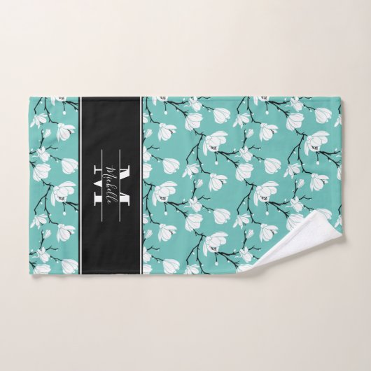 Blauwgroen Monogrammen - Zwarte en Witte Magnolia  Bad Handdoek (Handdoek)
