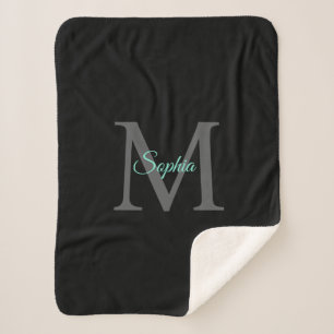 Blauwgroen naam, grijs monogram, zwarte sherpa dek deken