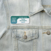 Blauwgroen Voeg de naam en titel van uw Logo-medew Naamplaatje (In situ)