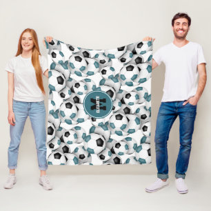 blauwgroen zwart voetballen patroon monogram fleece deken