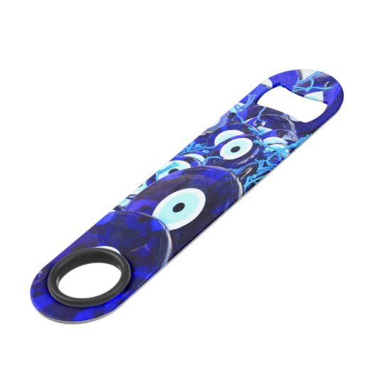 Blauwgroene ogen speed flessenopener (Voorkant Gekanteld)