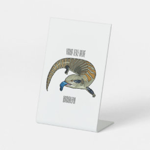 Blauwtongen cartoon illustratie reclamebord met voetstuk