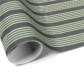 Bleek groen en houtskool vijf strepen patroon cadeaupapier (Rol Hoek)