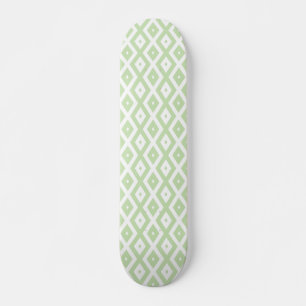 Bleek groen en wit diamantpatroon skateboard