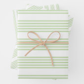 Bleek groen en wit vijf strepen patroon inpakpapier vel (In situ)