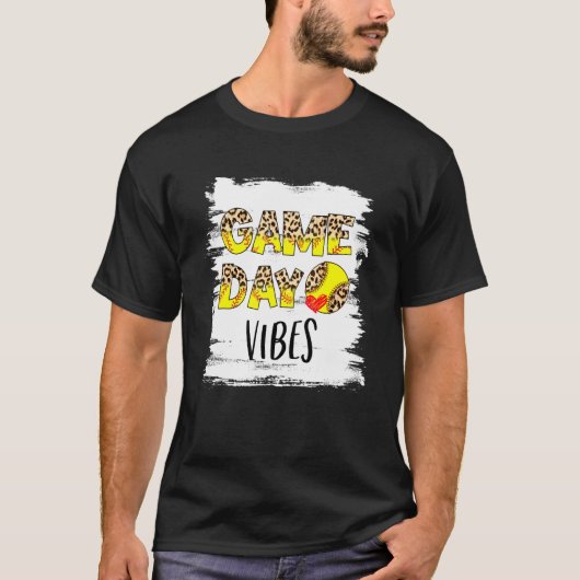 Bleekte Softball-dag Vibes Softball-seizoen T-shirt (Voorkant)