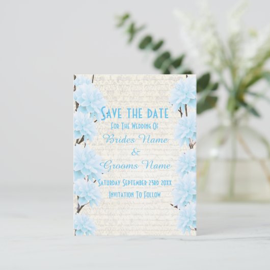 bleke blauwe bloem met uitzondering van de datum aankondigingskaart (Staand voorkant)