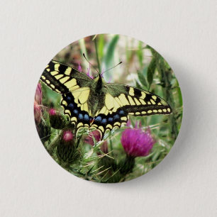 Bleke gele en blauwe vlinder ronde button 5,7 cm