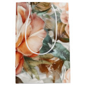 bleke kegel en witte rozen medium cadeauzakje (Voorkant)