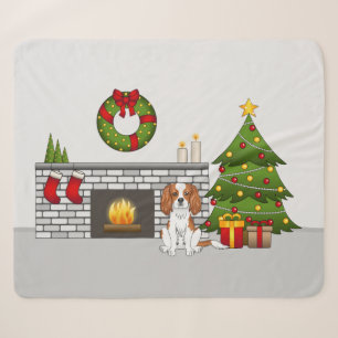 Blenheim Cavalier-hond in een feestelijke kerstkam Sherpa Deken