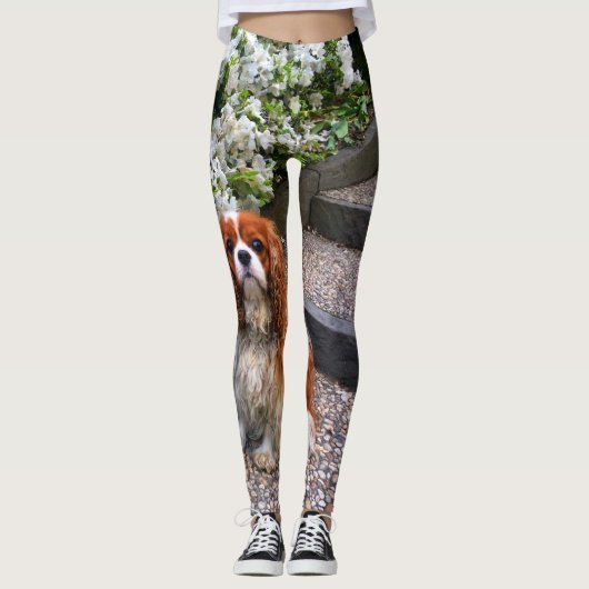 Blenheim Cavalier King Charles White Petals Leggings (Voorkant)