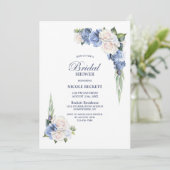 Bleu Blanc Floral Invitation à la douche nuptiale (Debout devant)