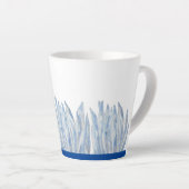 Bleu Chalk Sticks sur une petite Mug en latte (Angle droit)