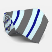 Bleu-clair, bleu et cravate grise (Roulé)