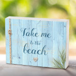 Bleu Côtier Bois Rustique M'Emmène À Plage Script<br><div class="desc">Gardez vos souvenirs d'été à proximité de votre coeur toute l'année avec cette plage en bois bleu clair avec la corde nautique, le coeur de corail, et le panneau de bois d'herbe de mer côtière. Gardez-le près de vous et préparez-vous à être transporté dans votre lieu de vie le plus...</div>