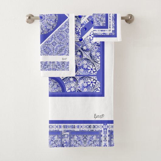 Bleu de dentelle en céramique de Grèce (En situation)