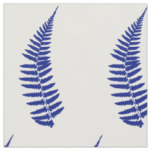 Bleu de feuille de fougère sur le tissu blanc