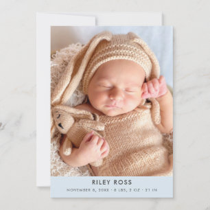 Bleu en pastel moderne du faire-part de naissance