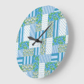 Bleu Matin Glory Faux Patchwork Horloge murale (Angle)
