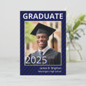 Bleu Photo Graduation Invitation (Debout devant)