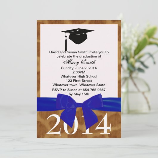Bleu Ruban Et Giraffe Invitation De Graduation (Debout devant)