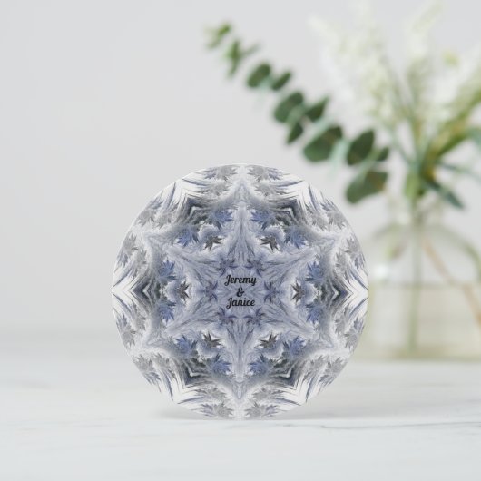 Bleu Snowflake Kaleidoscope Conception Invitation (Debout devant)