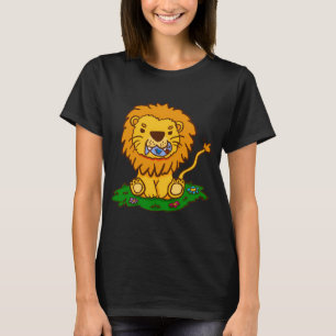 Blij kleine Leeuw ving een vis T-shirt