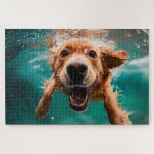 Blijde Goudkleurige Retriever Zwemt Onderwater Legpuzzel