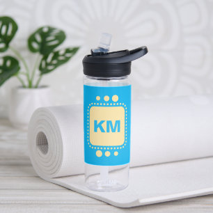 Blijf glimlachen en voeg initialen toe aan de heme waterfles