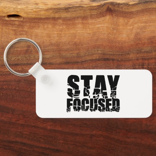 Blijf in de gaten | Motivatie zin met witte tekst Sleutelhanger (Achterkant)