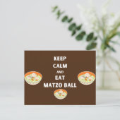 Blijf kalm en eet Matzah Funny Pesach Design Briefkaart (Staand voorkant)