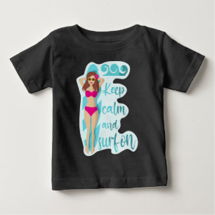 Blijf kalm en surf op brunette meisje