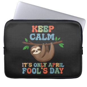 blijf kalm het is maar 1 april laptop sleeve