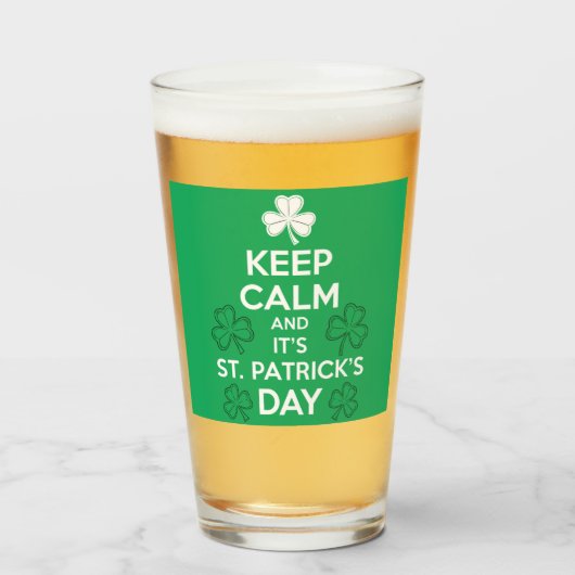 Blijf kalm Het is St Patrick's Day Irish Glas (Voorkant gevuld)