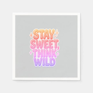 "Blijf lief, denk wild" - Speelse positiviteit Des Servet