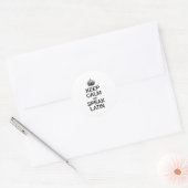 BLIJF RUSTIG EN SPREEK LATIJN RONDE STICKER (Envelop)