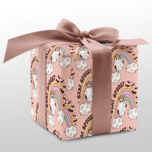 Blijf Spooky Halloween Ghost Pink Cadeaupapier
