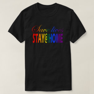 Blijf thuis in de sociale vervorming van regenboog t-shirt