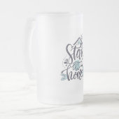 Blijf thuis matglas bierpul (Voorkant links)