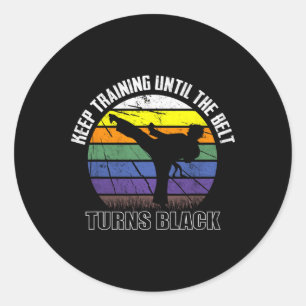 Blijf trainen tot de riem zwart karate wordt ronde sticker