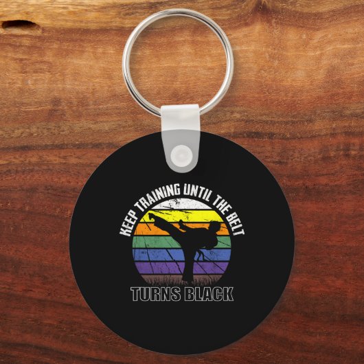 Blijf trainen tot de riem zwart karate wordt sleutelhanger (Voorkant)