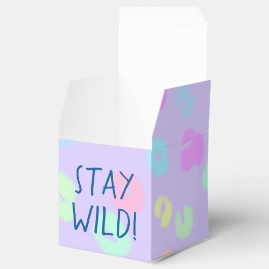 "Blijf Wild!" Pastel Rainbow Leopard Print Bedankdoosjes (Geopend)