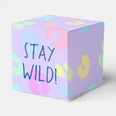 "Blijf Wild!" Pastel Rainbow Leopard Print Bedankdoosjes (Achterkant)