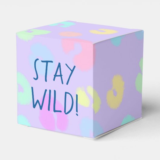 "Blijf Wild!" Pastel Rainbow Leopard Print Bedankdoosjes (Achterkant)