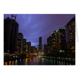Bliksem boven Chicago River
